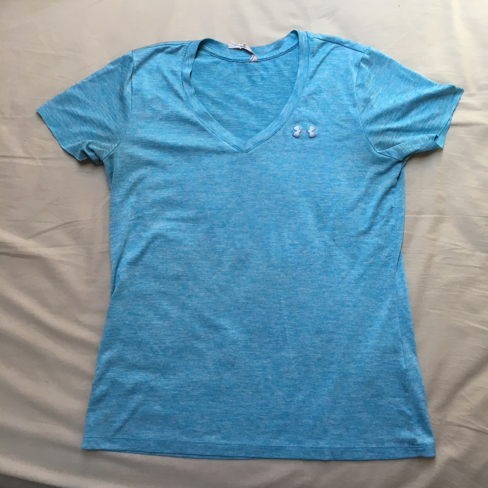 athletic shirt